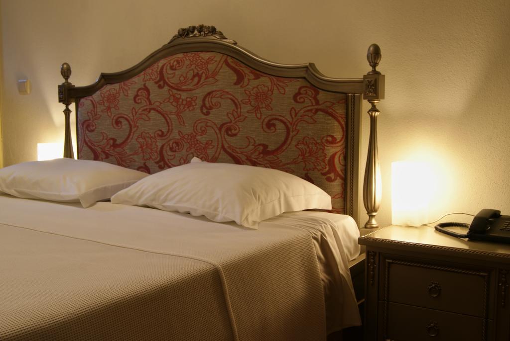 Hotel Rural Villa Julia Вила Флор Стая снимка